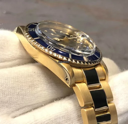 Top Replica Rolex Submariner Date 1680 Automatic Movement 40mm Yellow Gold Case Mens/unisex Watch - Image 6