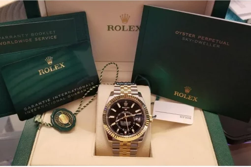 Swiss Replica Rolex Sky-dweller 326933 Caliber 9001 Automatic Movement 42mm Yellow Gold Case Mens/unisex Watch