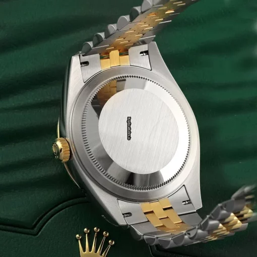 Well Made Fake Rolex Sky-dweller 326933 Automatic Movement 42mm Gold/steel Case Mens/unisex Watch - Image 2