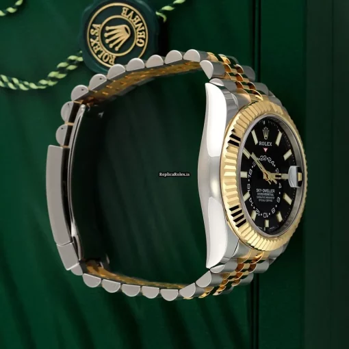 Well Made Fake Rolex Sky-dweller 326933 Automatic Movement 42mm Gold/steel Case Mens/unisex Watch - Image 4