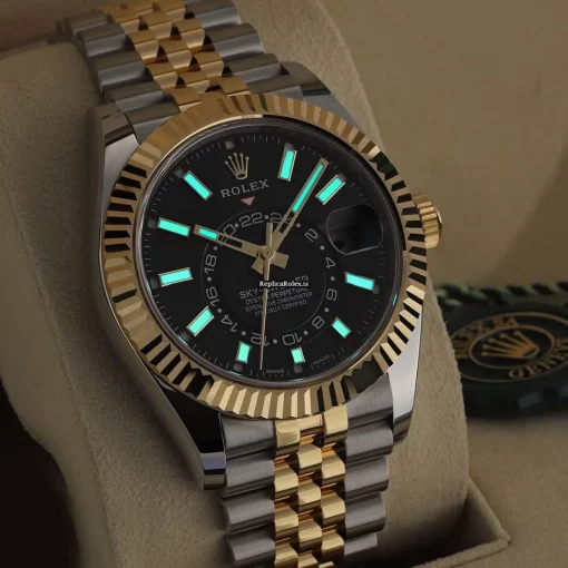 Well Made Fake Rolex Sky-dweller 326933 Automatic Movement 42mm Gold/steel Case Mens/unisex Watch - Image 8