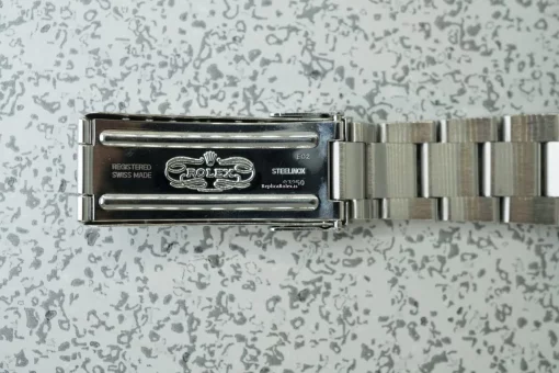Mind-boggling Fakes Rolex Submariner Date 16610 Caliber 3135 Automatic Movement 40mm Steel Case Mens/unisex Watch - Image 3