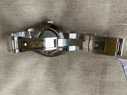 Pleasing Fake Rolex Milgauss 116400gv Caliber 3131 Automatic Movement 40mm Steel Case Mens/unisex Watch - Image 4