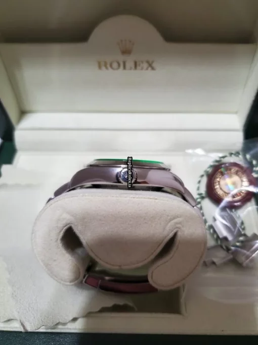 Superior Replica Rolex Milgauss 116400v Watch - Image 6