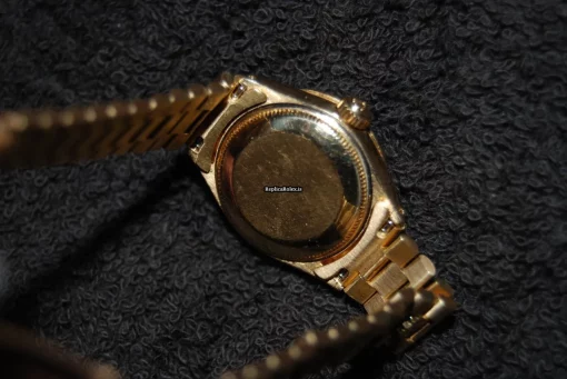 Incredible Copy Rolex Lady-datejust 6917 Caliber 2030 Automatic Movement 26mm Yellow Gold Case Womens Watch - Image 7
