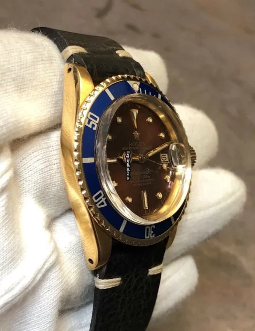 Wonderful Replica Rolex Submariner Date 1680 Automatic Movement 40mm Yellow Gold Case Mens/unisex Watch - Image 5