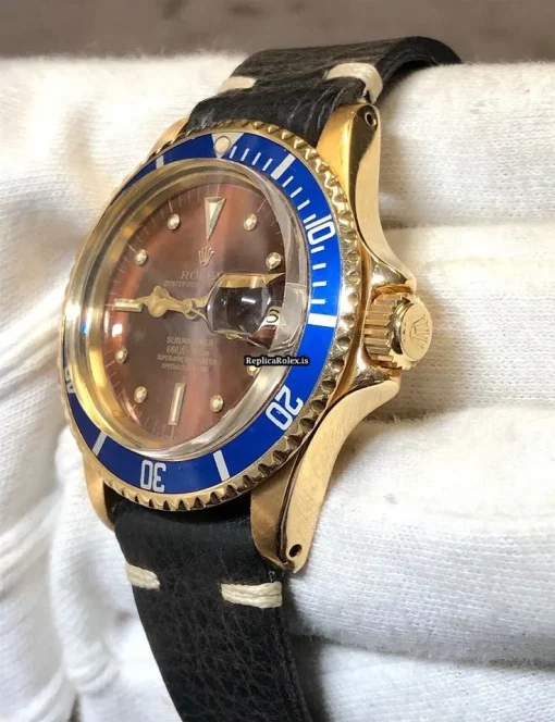 Wonderful Replica Rolex Submariner Date 1680 Automatic Movement 40mm Yellow Gold Case Mens/unisex Watch - Image 6