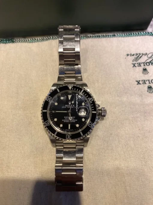 Excellent Fake Rolex Submariner Date 16610 Caliber 3135 Automatic Movement 40mm Steel Case Mens/unisex Watch - Image 12