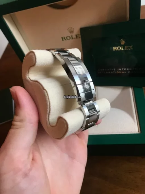 Quality Knockoff Rolex Gmt-master II 116710blnr Caliber 3186 Automatic Movement 40mm Steel Case Mens/unisex Watch - Image 6