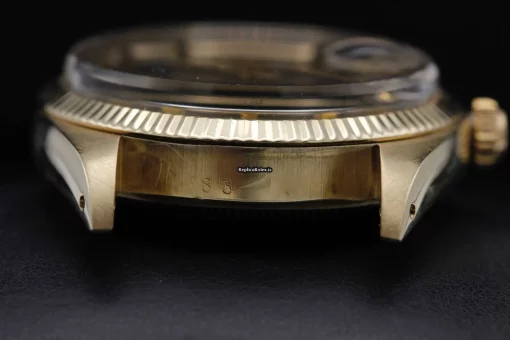 Nice Fake Rolex Oyster Perpetual Date 1503 34mm Yellow Gold Case Watch - Image 10