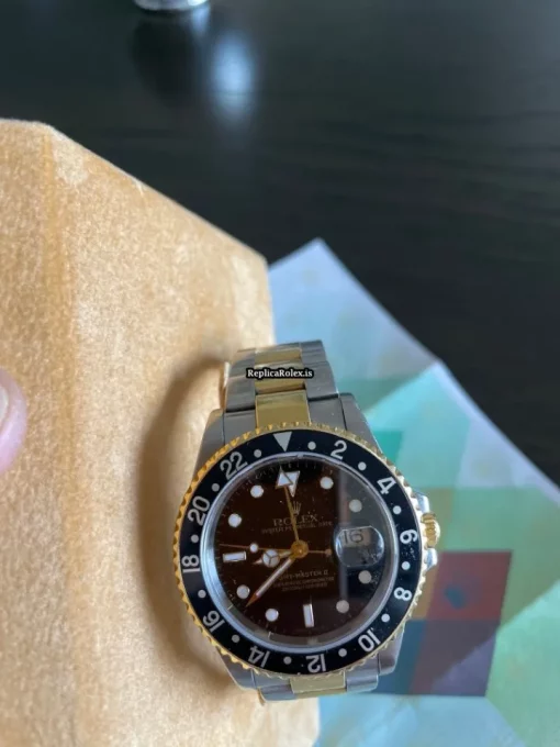 Defect Replica Rolex Gmt-master II 126711chnr Caliber 3285 Automatic Movement 40mm Gold/steel Case Mens/unisex Watch - Image 3