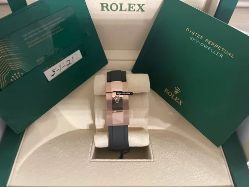 Quality Copies Rolex Sky-dweller 326235 Caliber 9001 Automatic Movement 42mm Rose Gold Case Mens/unisex Watch - Image 2