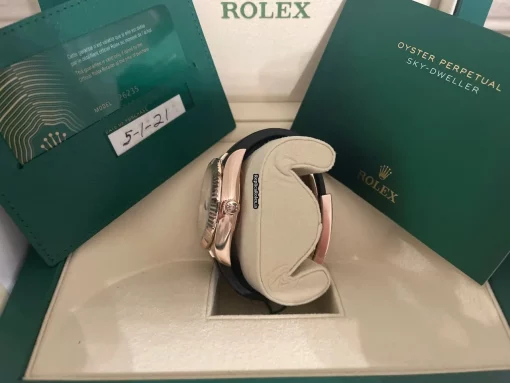 Quality Copies Rolex Sky-dweller 326235 Caliber 9001 Automatic Movement 42mm Rose Gold Case Mens/unisex Watch - Image 3