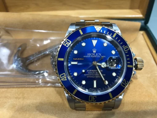 Incredible Fake Rolex Submariner Date 16613 Caliber 3135 Automatic Movement 40mm Gold/steel Case Mens/unisex Watch - Image 11