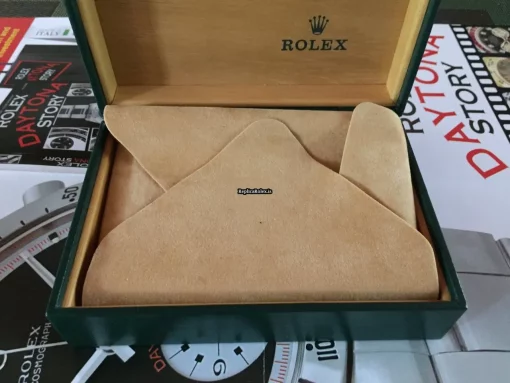 Incredible Fake Rolex Submariner Date 16613 Caliber 3135 Automatic Movement 40mm Gold/steel Case Mens/unisex Watch - Image 8