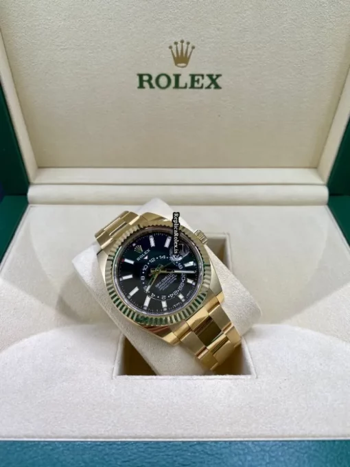 Fabulous Replica Rolex Sky-dweller 326938 Caliber 9001 Automatic Movement 42mm Yellow Gold Case Mens/unisex Watch - Image 2