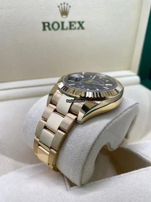 Fabulous Replica Rolex Sky-dweller 326938 Caliber 9001 Automatic Movement 42mm Yellow Gold Case Mens/unisex Watch - Image 5