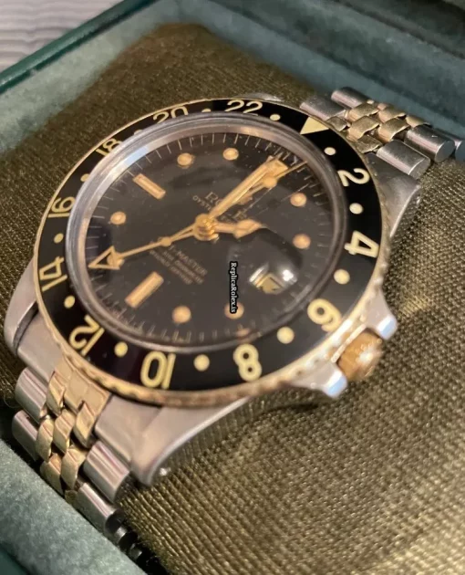 Perfect Replica Rolex Gmt-master 1675 Caliber 1570 Automatic Movement 40mm Steel Case Mens/unisex Watch - Image 2