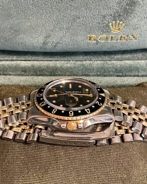 Perfect Replica Rolex Gmt-master 1675 Caliber 1570 Automatic Movement 40mm Steel Case Mens/unisex Watch - Image 7