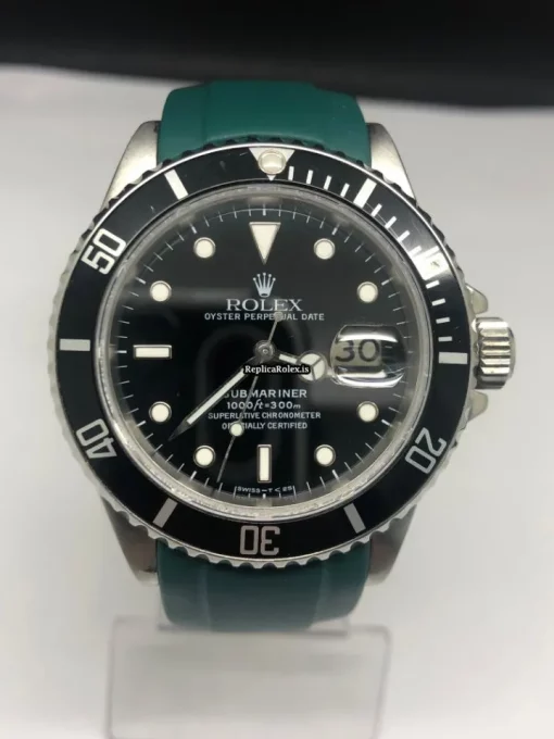 Exquisite Replica Rolex Submariner Date 16610 Caliber 3135 Automatic Movement 40mm Steel Case Mens/unisex Watch