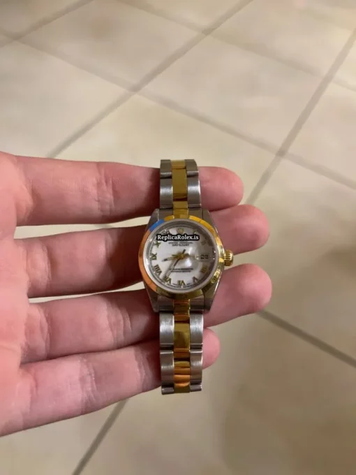 Nice Fake Rolex Oyster Perpetual Lady Date 69163 Caliber 2135 Automatic Movement 26mm Steel Case Womens Watch - Image 12