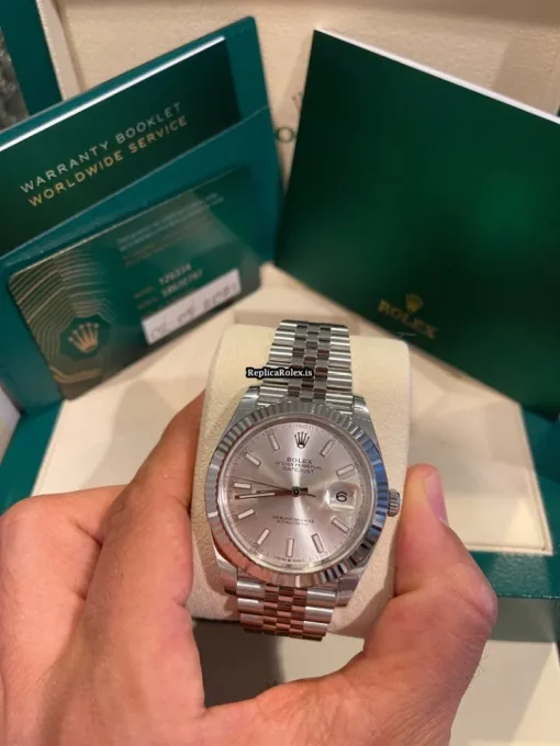 Good Replica Rolex Datejust 126334 Caliber 3235 Automatic Movement 41mm Steel Case Mens/unisex Watch - Image 3