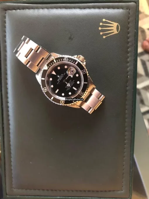 Neat Replica Rolex Submariner Date 16610 Caliber 3135 Automatic Movement 40mm Steel Case Mens/unisex Watch - Image 7