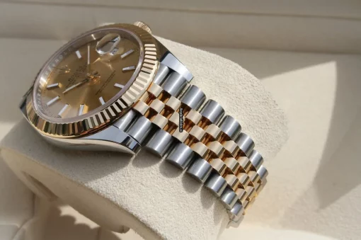 Discount Replica Rolex Datejust 126333 Caliber 3235 Automatic Movement 41mm Gold/steel Case Mens/unisex Watch - Image 3