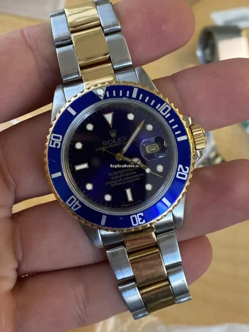 Superb Copies Rolex Submariner Date 16613 Caliber 3135 Automatic Movement 40mm Gold/steel Case Mens/unisex Watch - Image 6