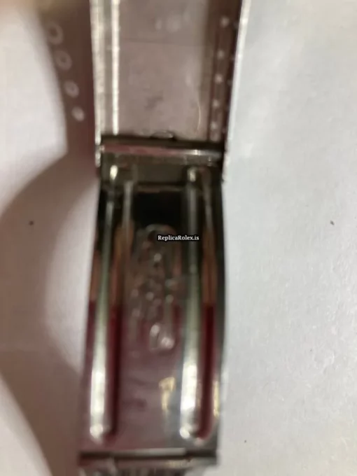 Best Fake Rolex Gmt-master 1675 Caliber 1570 Automatic Movement 40mm Steel Case Mens/unisex Watch - Image 5