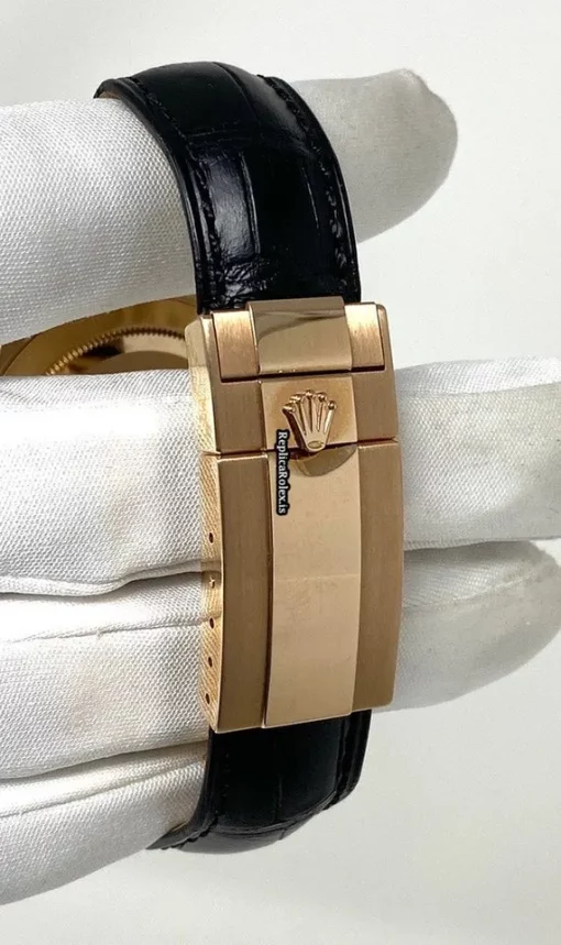 Appealing Fakes Rolex Daytona 116515ln Caliber 4130 Automatic Movement 40mm Rose Gold Case Mens/unisex Watch - Image 7