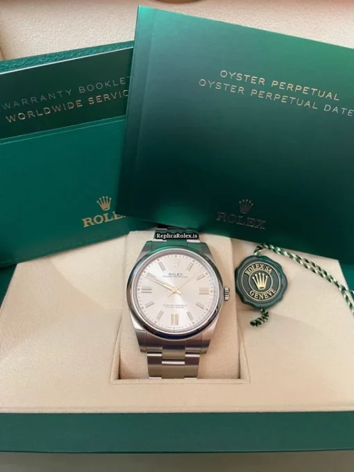Luxury Replica Rolex Oyster Perpetual 124300 Caliber 3230 Automatic Movement 41mm Steel Case Mens/unisex Watch