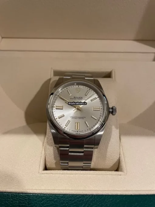 Luxury Replica Rolex Oyster Perpetual 124300 Caliber 3230 Automatic Movement 41mm Steel Case Mens/unisex Watch - Image 3