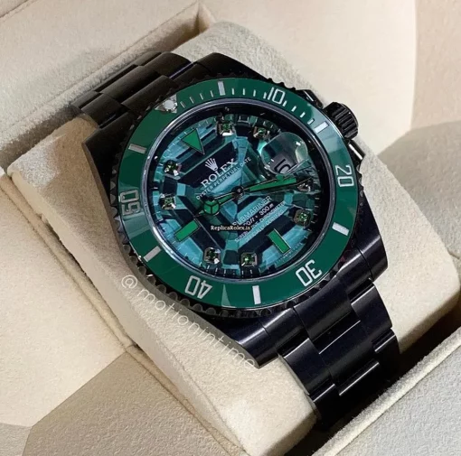 Defect Replica Rolex Submariner Date 116610 Caliber 3135 Automatic Movement 40mm Steel Case Mens/unisex Watch