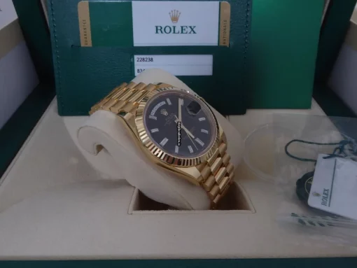 Beautiful Replica Rolex Day-date 40 228238 Caliber 3255 Automatic Movement 40mm Yellow Gold Case Mens/unisex Watch - Image 3