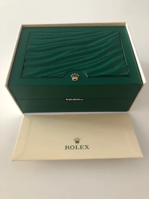 Excellent Replica Rolex Gmt-master II 116710ln Caliber 3186 Automatic Movement 40mm Steel Case Mens/unisex Watch - Image 7