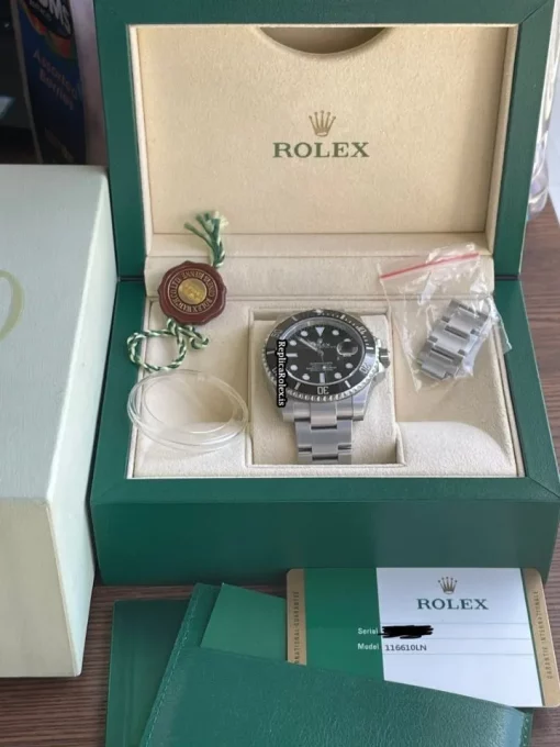 Superior Copy Rolex Submariner Date 116610ln Caliber 3135 Automatic Movement 40mm Steel Case Mens/unisex Watch
