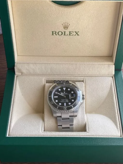 Superior Copy Rolex Submariner Date 116610ln Caliber 3135 Automatic Movement 40mm Steel Case Mens/unisex Watch - Image 5