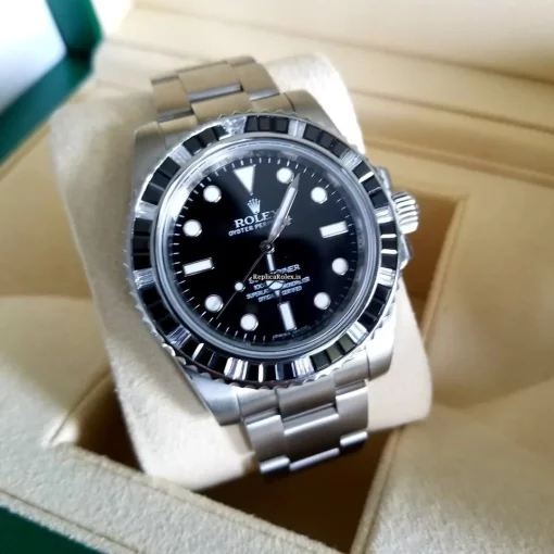 Stylish Replica Rolex Submariner (no Date) 114060 Caliber 3130 Automatic Movement 40mm Steel Case Mens/unisex Watch - Image 3