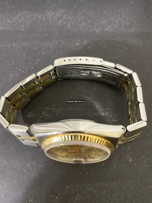 Durable Replica Rolex Datejust Oysterquartz 17013 Caliber 5035 Quartz Movement 36x42mm Gold/steel Case Mens/unisex Watch - Image 4
