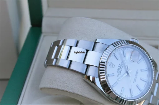 Trustworthy Replica Rolex Datejust 126334 Automatic Movement 41mm Gold/steel Case Mens/unisex Watch - Image 3