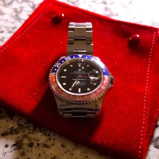 Good Replica Rolex Gmt-master 1675 Caliber 1570 Automatic Movement 40mm Steel Case Mens/unisex Watch - Image 3