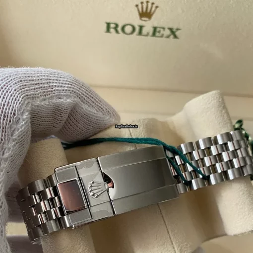 Lovely Fake Rolex Gmt-master II 126710blro Caliber 3285 Automatic Movement 40mm Steel Case Mens/unisex Watch - Image 6