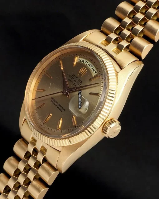 Awesome Fake Rolex Day-date 6611 Automatic Movement 36mm Rose Gold Case Watch