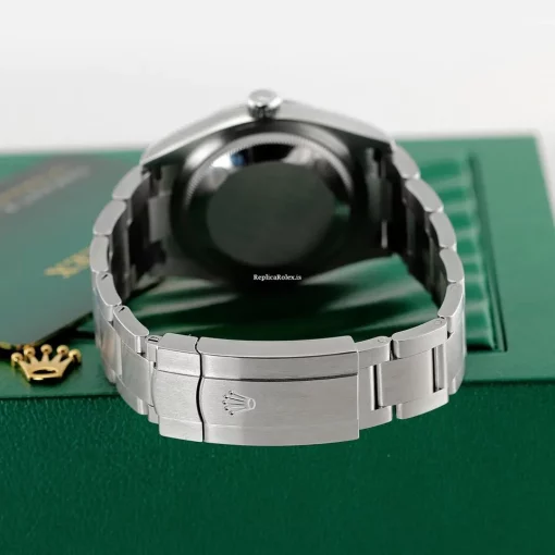 Amazing Replicas Rolex Oyster Perpetual 36 126000 Automatic Movement 36mm Steel Case Watch - Image 5