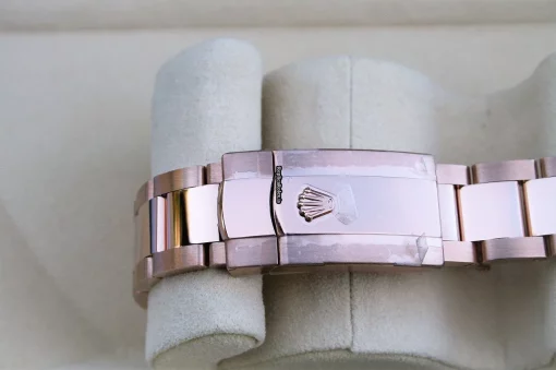 Special Fake Rolex Sky-dweller 326935 Caliber 9001 Automatic Movement 42mm Rose Gold Case Mens/unisex Watch - Image 4