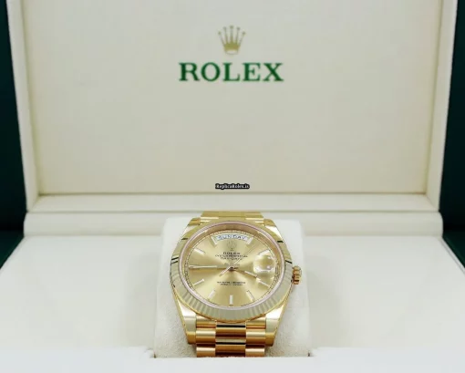 Neat Replica Rolex Day-date 40 228238 Automatic Movement 40mm Yellow Gold Case Mens/unisex Watch - Image 3
