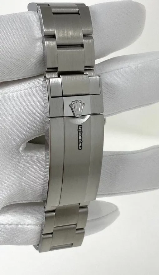 Superb Knockoff Rolex Submariner Date 126610lv Caliber 3235 Automatic Movement 41mm Steel Case Mens/unisex Watch - Image 6