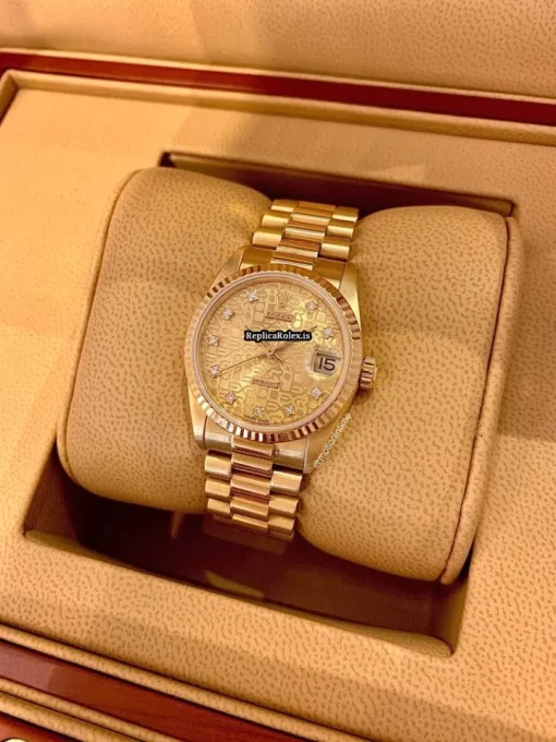 Epic Replica Rolex Datejust 68278 Caliber 2135 Automatic Movement 31mm Yellow Gold Case Watch
