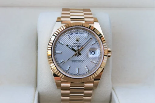 Exquisite Replica Rolex Day-date 40 228238 Caliber 3255 Automatic Movement 40mm Yellow Gold Case Mens/unisex Watch